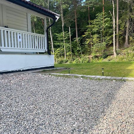 Fin Sentralt Hybel I Drammen 아파트 외부 사진
